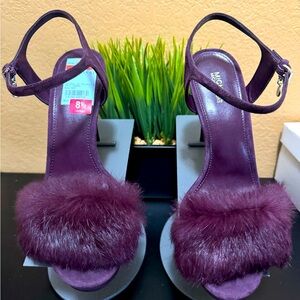 Michael Kors Faye Suede Sandal in Damson Size 8.5 NWT